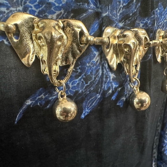 Gold tone belt with elephant and bells lavish sparkling - 1960s - Picture 4 of 12